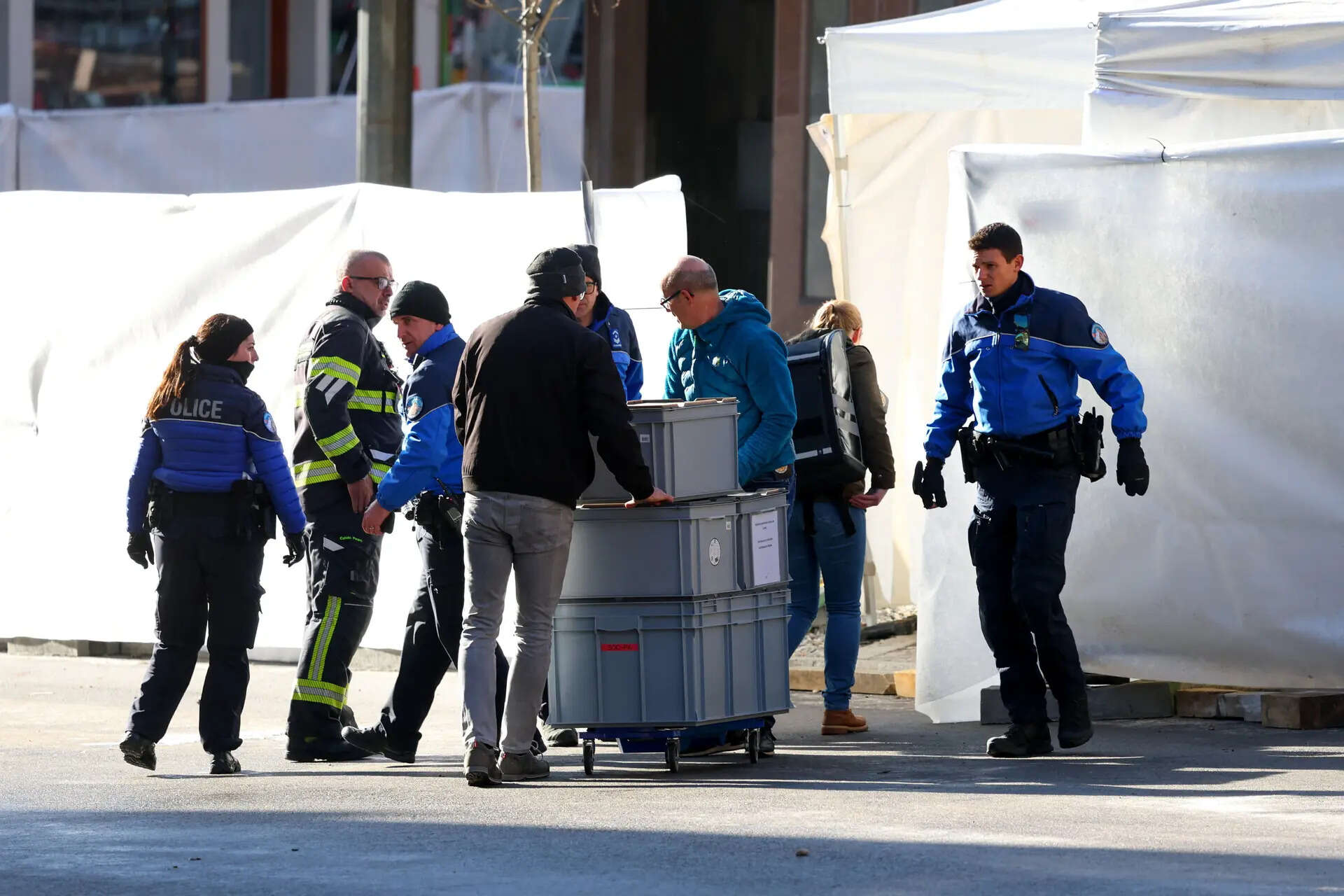 About 40 people dead, 115 injured in fire at Swiss Alpine bar during ...