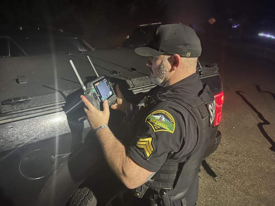 Man arrested after "dozens of rounds" shot in neighborhood near Scott Lake<br><br>