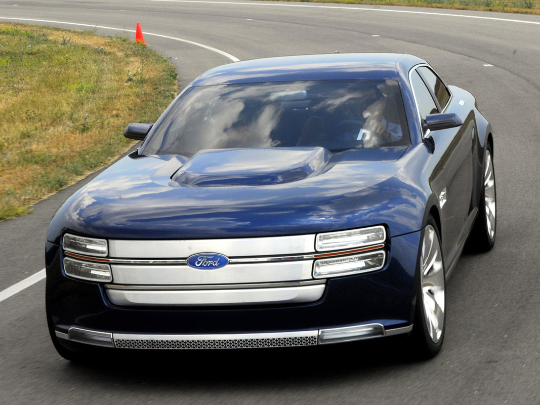 This Ford concept could’ve been a modern Crown Victoria
