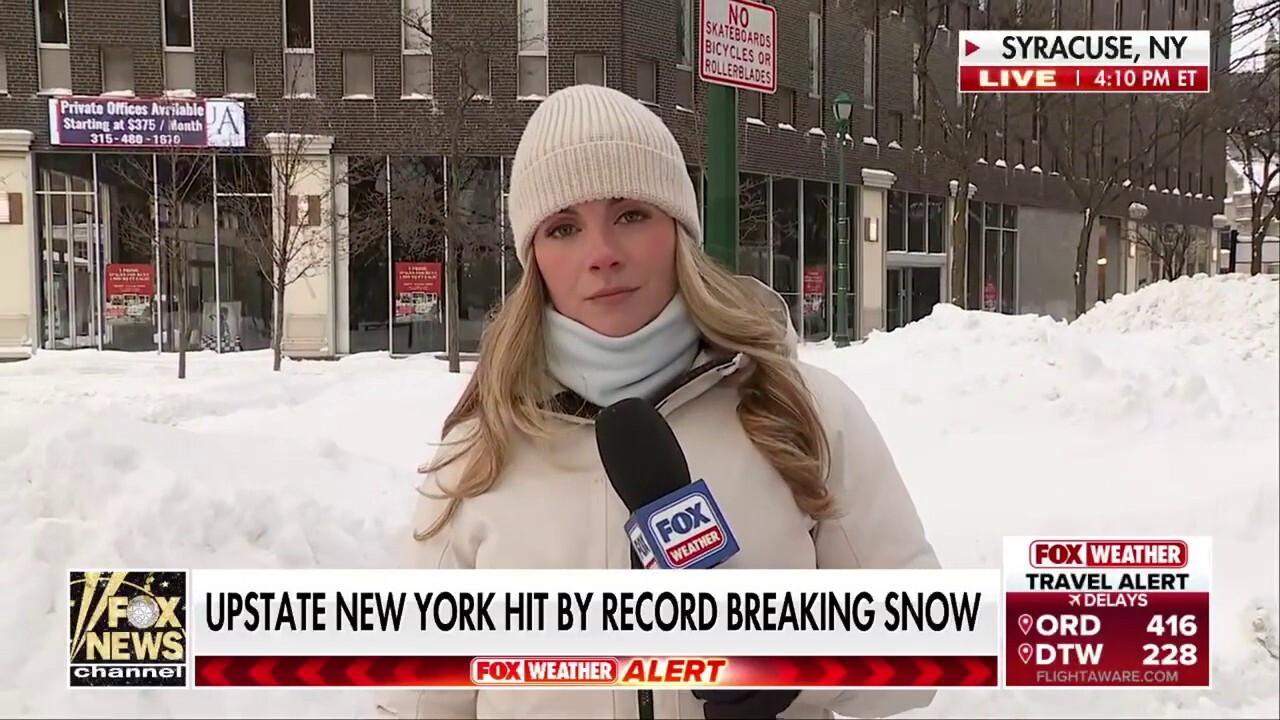 Syracuse has snowiest day on record in 76 years<br><br>