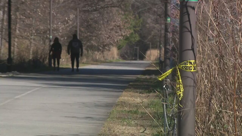 Teen shot on Atlanta Beltline; police search for suspect