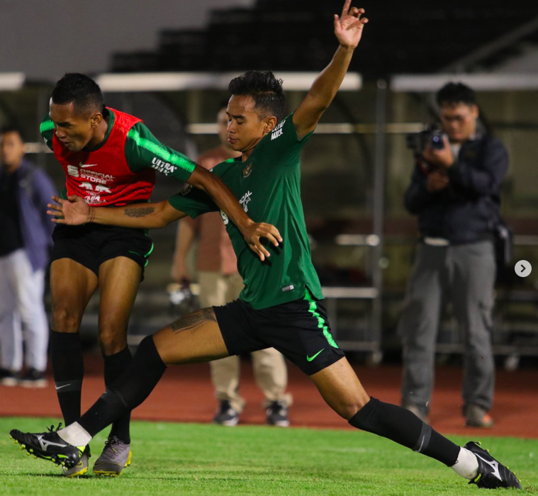 Pemain Timnas Indonesia Pensiun di Usia 27 Tahun