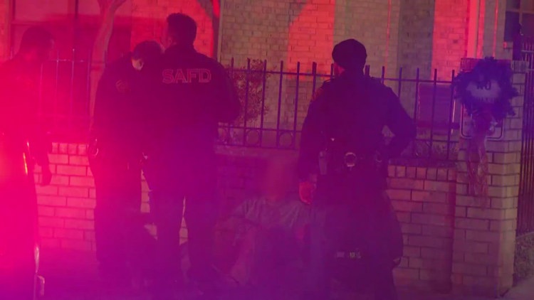 San Antonio police searching for woman accused of shooting man walking ...