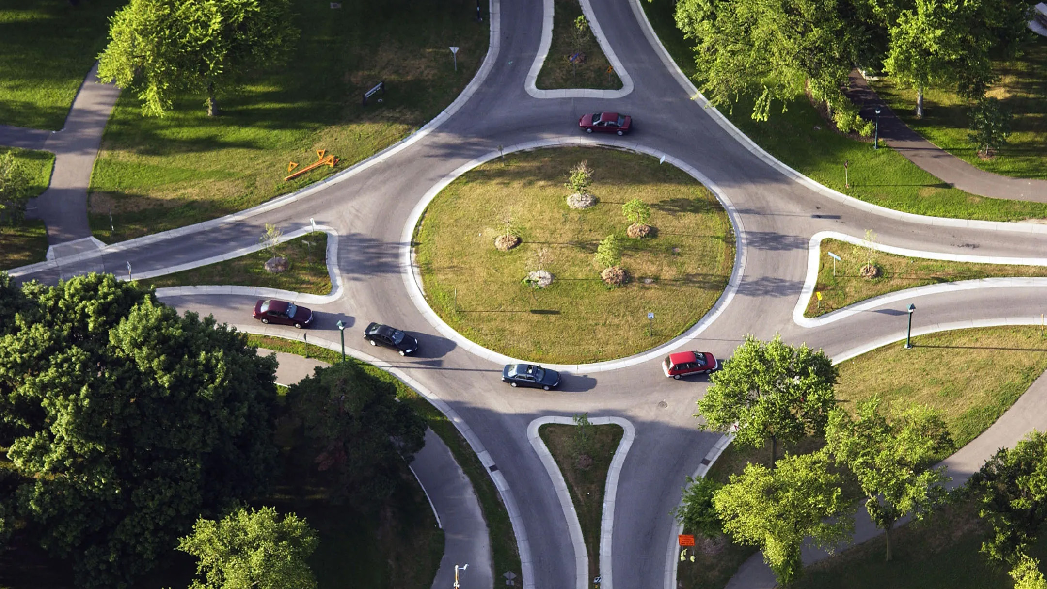 Why Roundabouts Are A Good Thing For Traffic