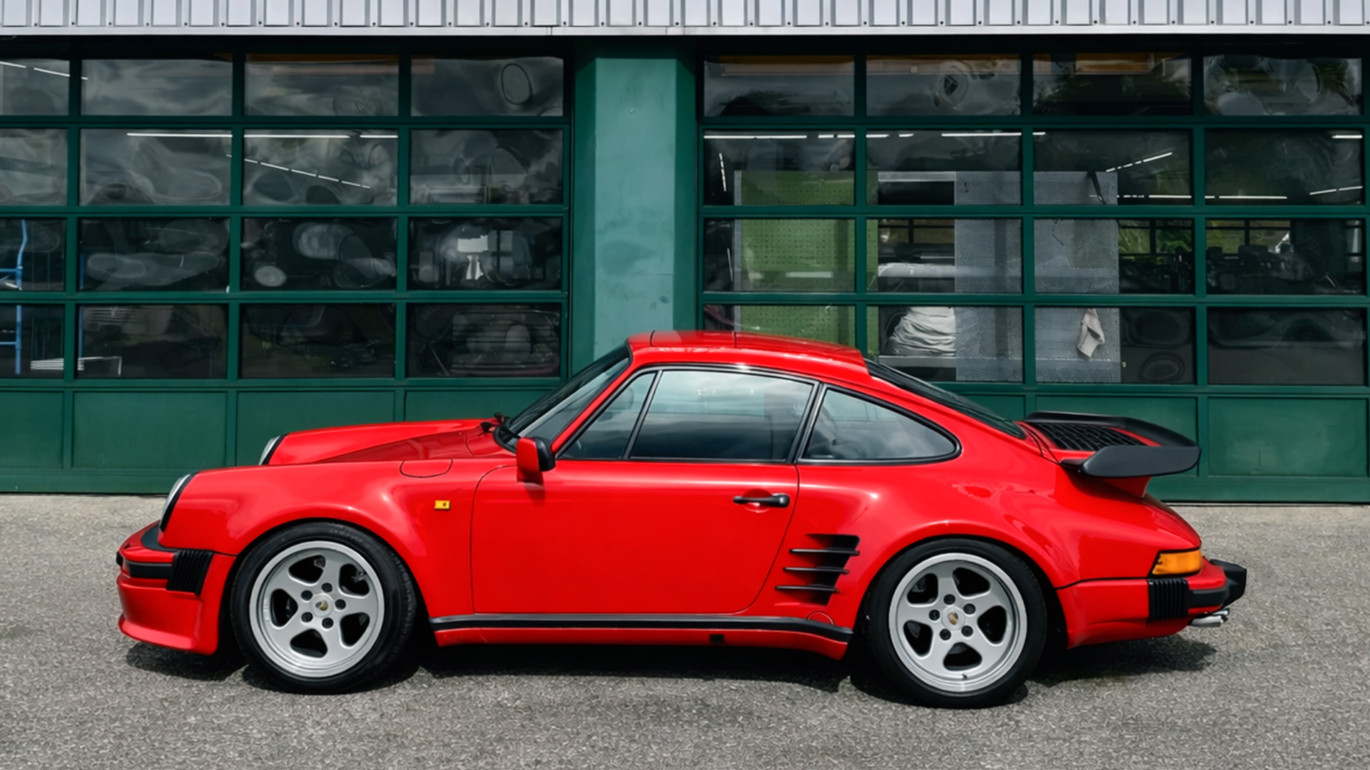 Porsche 930 Turbo S visits RUF for a deeper story