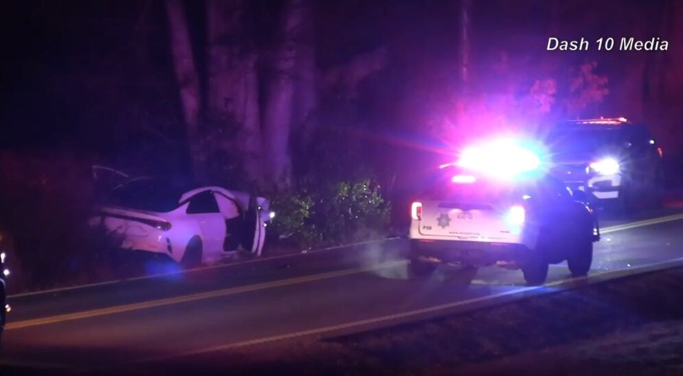 Driver airlifted to hospital after crashing into tree in Clarksville