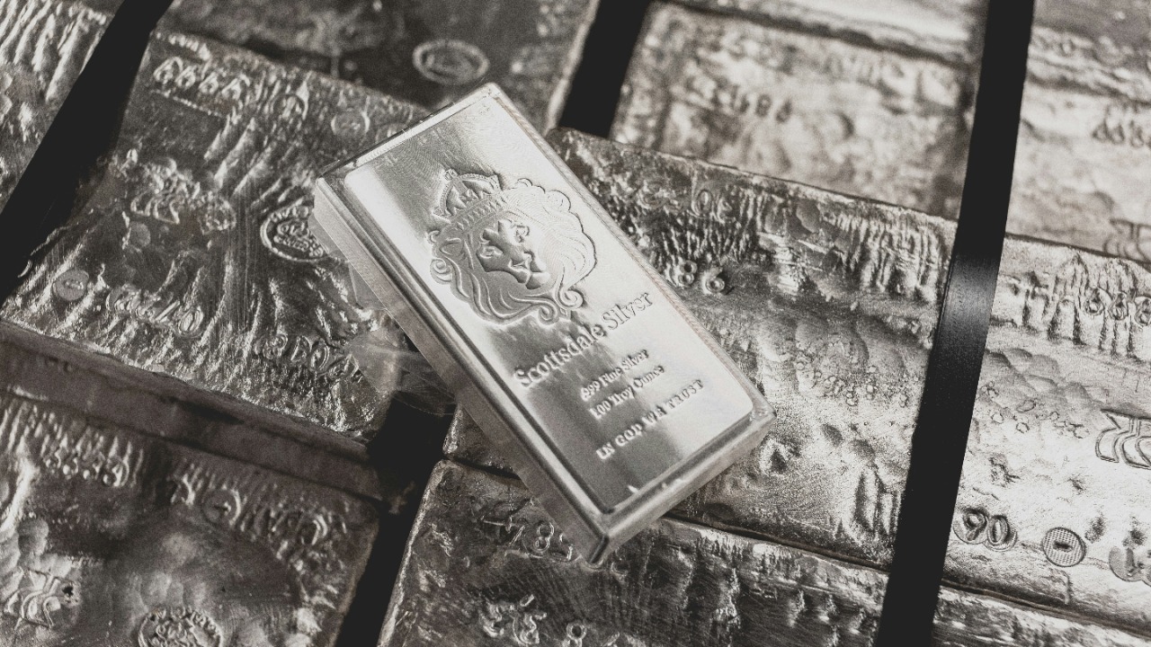 Silver suffers its biggest 1-day drop in nearly 5 years<br>