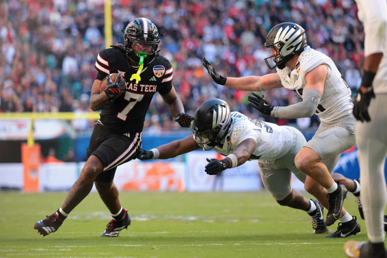 Terrance Carter says he's returning to Texas Tech football for senior year