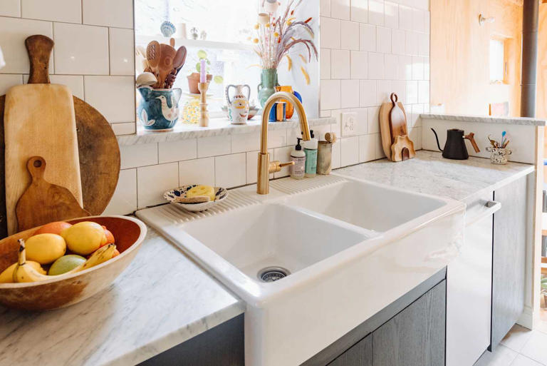 This dish basin instantly elevates cramped kitchens (zero reno needed!)