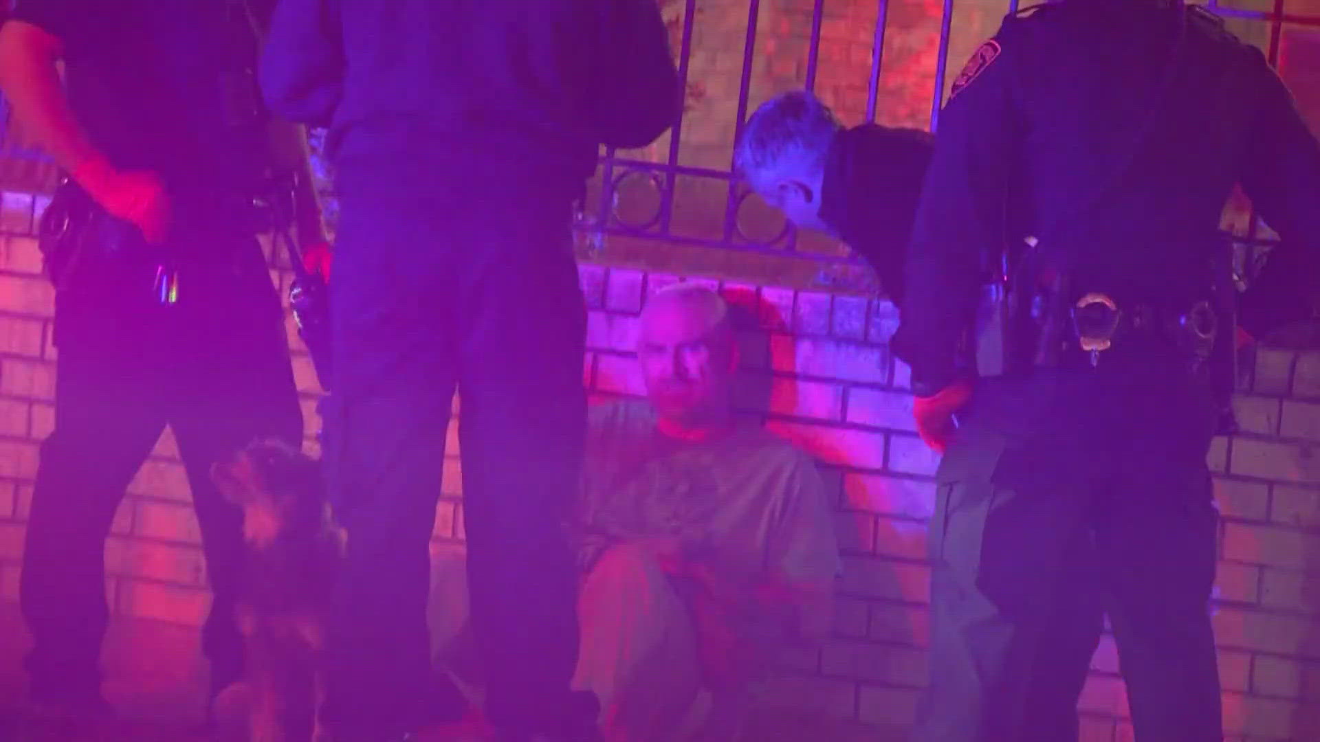 Man shot after woman asked for money at north-side apartment complex ...
