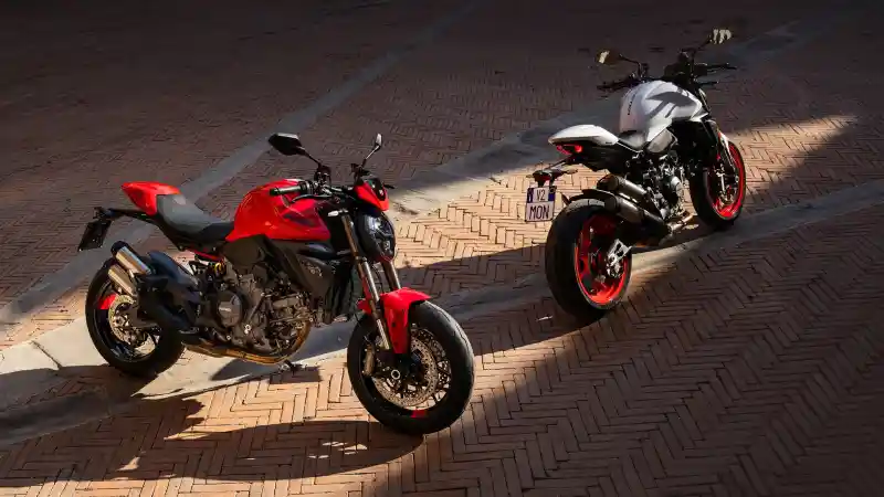 Ducati Monster Generasi Kelima Hadir, Paling Ringan Tahun Ini – Ducati Monster Generasi Kelima Hadir, Paling Ringan Tahun Ini