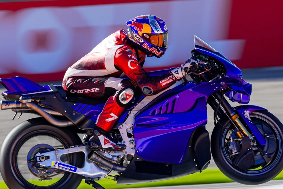 Toprak Razgatlioglu Mulai 2026 dengan Pesan Positif, Diogo Moreira Waktunya Belajar