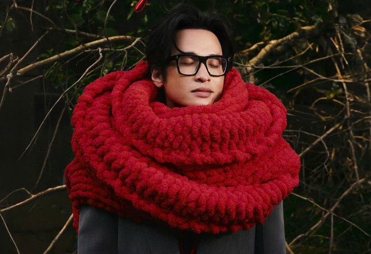 Hà Anh Tuấn ra mắt MV 'Một năm qua' trước thềm concert The Rose