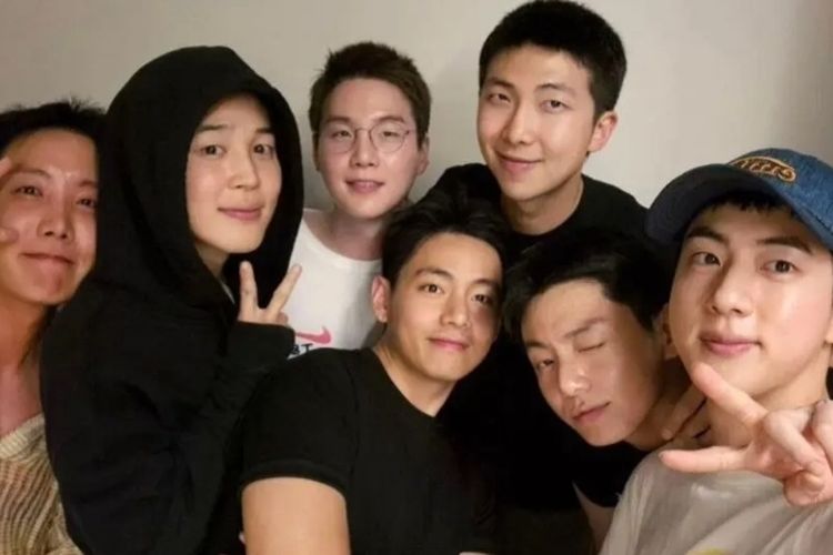 BTS Guncang Dunia KPop dengan Comeback dan Tur Global di Maret