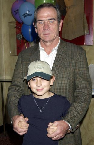 Tommy Lee Jones' daughter Victoria Jones, 34, found dead at hotel in