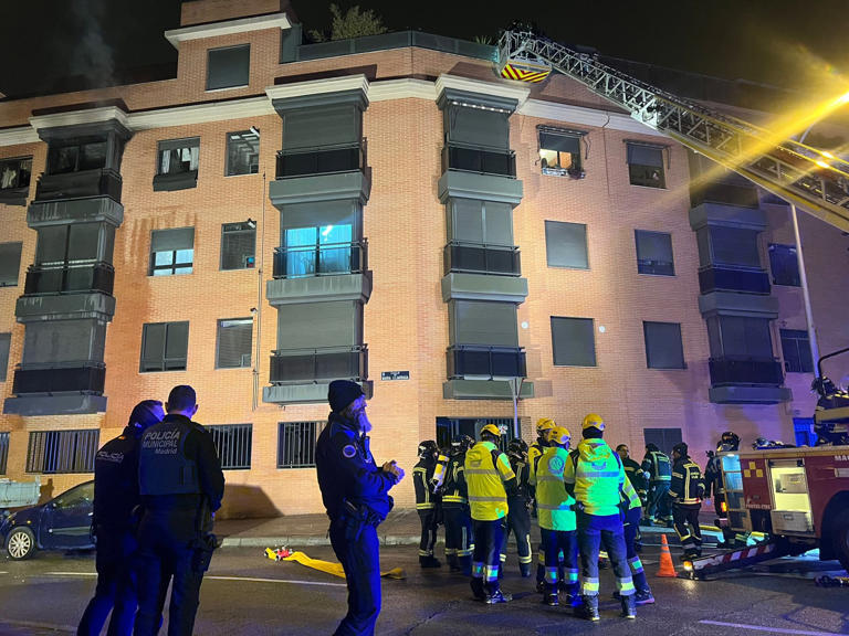 Una madre y sus dos hijos mueren en el incendio de su piso en ...
