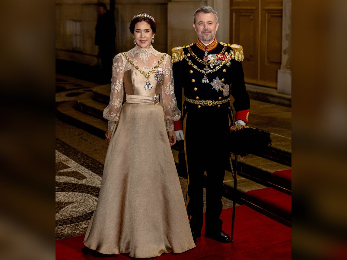 Golden gown: Queen Mary shines at New Year's reception