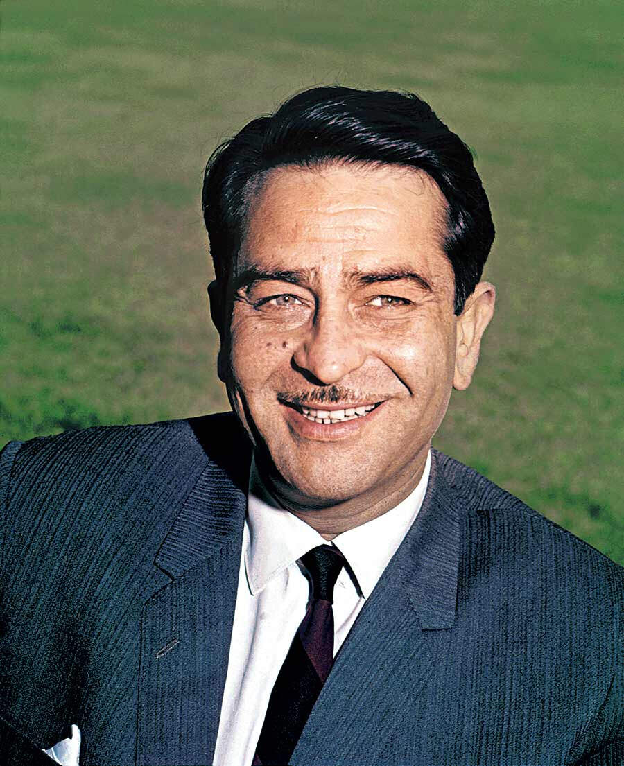 Kapoor and Sons: Aditya Raj Kapoor on Raj, Shammi and Shashi Kapoor's ...