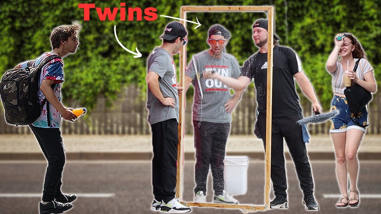 The non-reflecting mirror scare prank!