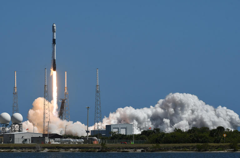 SpaceX is moving thousands of Starlink satellites in orbit to reduce ...