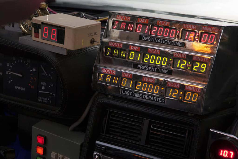 Could time travel actually be possible? One researcher thinks so