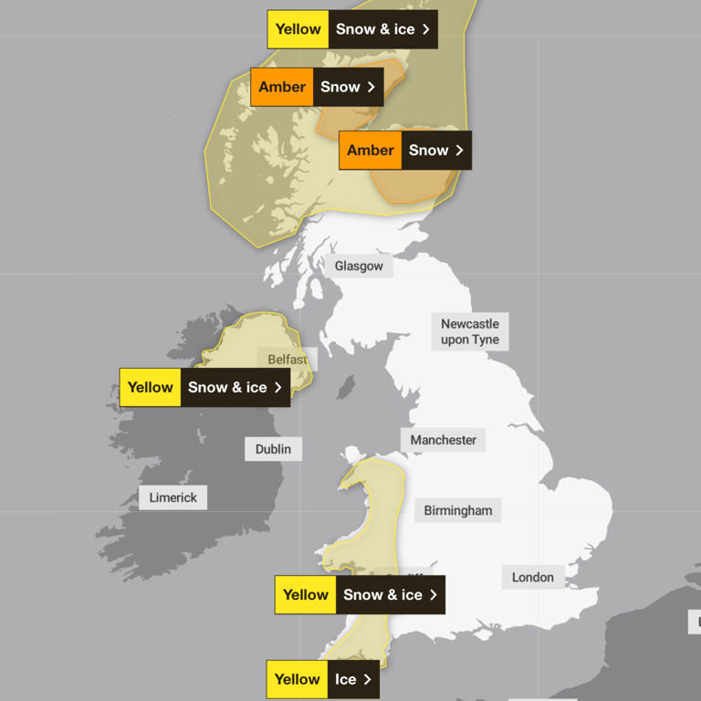 Met Office maps show snow and ice amber weather warnings this weekend