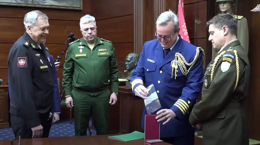 Russia claims it handed US evidence of attempted Ukrainian strike on Putin