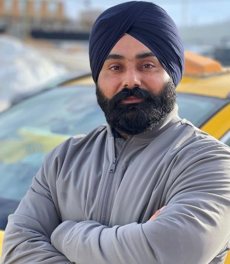 Sikh taxi driver in Calgary helps deliver baby during winter storm