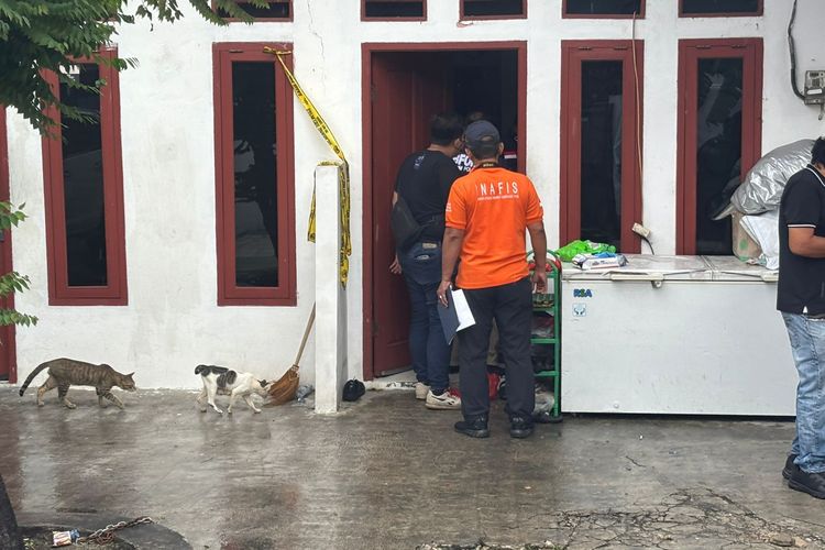 Puslabfor Polri Selidiki Kematian Misterius Keluarga di Warakas Jakarta Utara