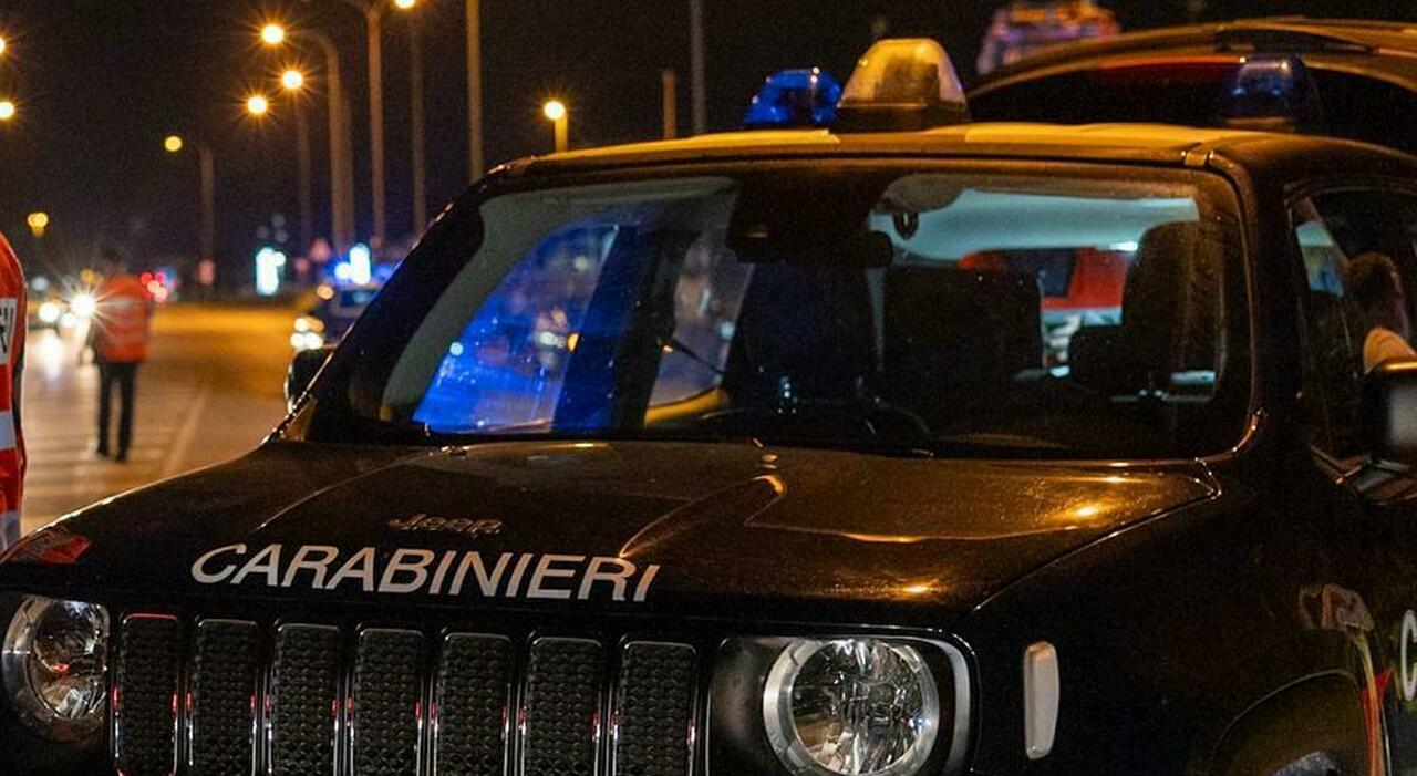 Anziana travolta e uccisa sul ciglio della strada mentre guarda i ...