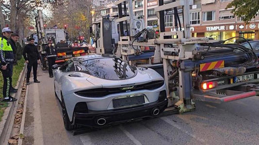 Kadıköy'de oto galericiden 11 milyar TL'lik vurgun! Lüks otomobiller yediemine çekildi