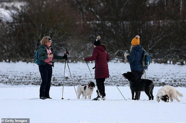 London on snow warning as -10C Arctic blast set to grip entire UK for a ...