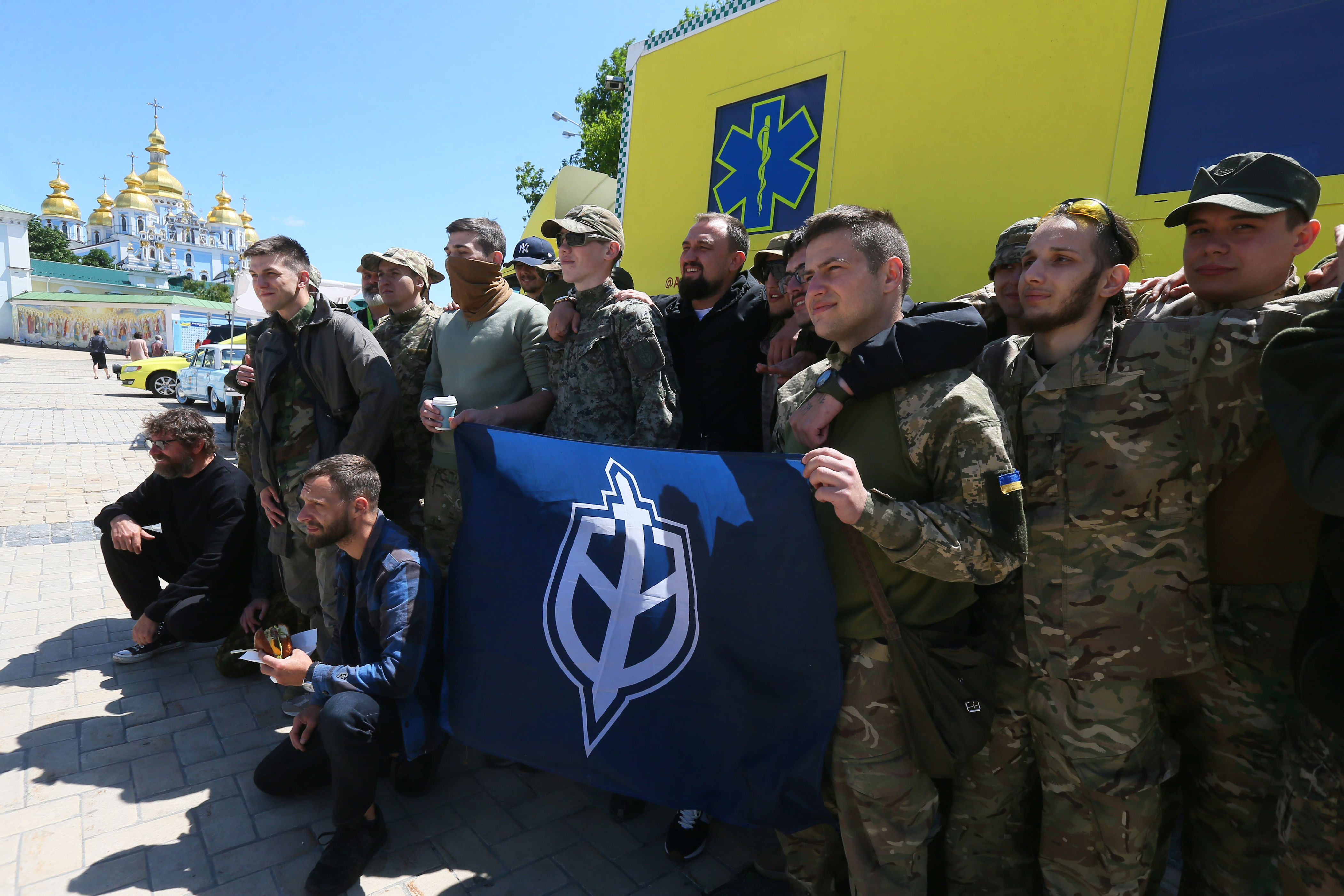 Putin humiliated by Ukrainian commander faking death to claim bounty
