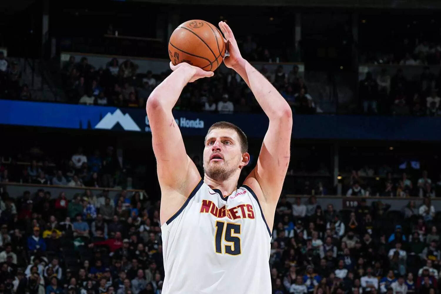 is-nikola-jokic-playing-tonight-vs-the-cleveland-cavaliers-latest