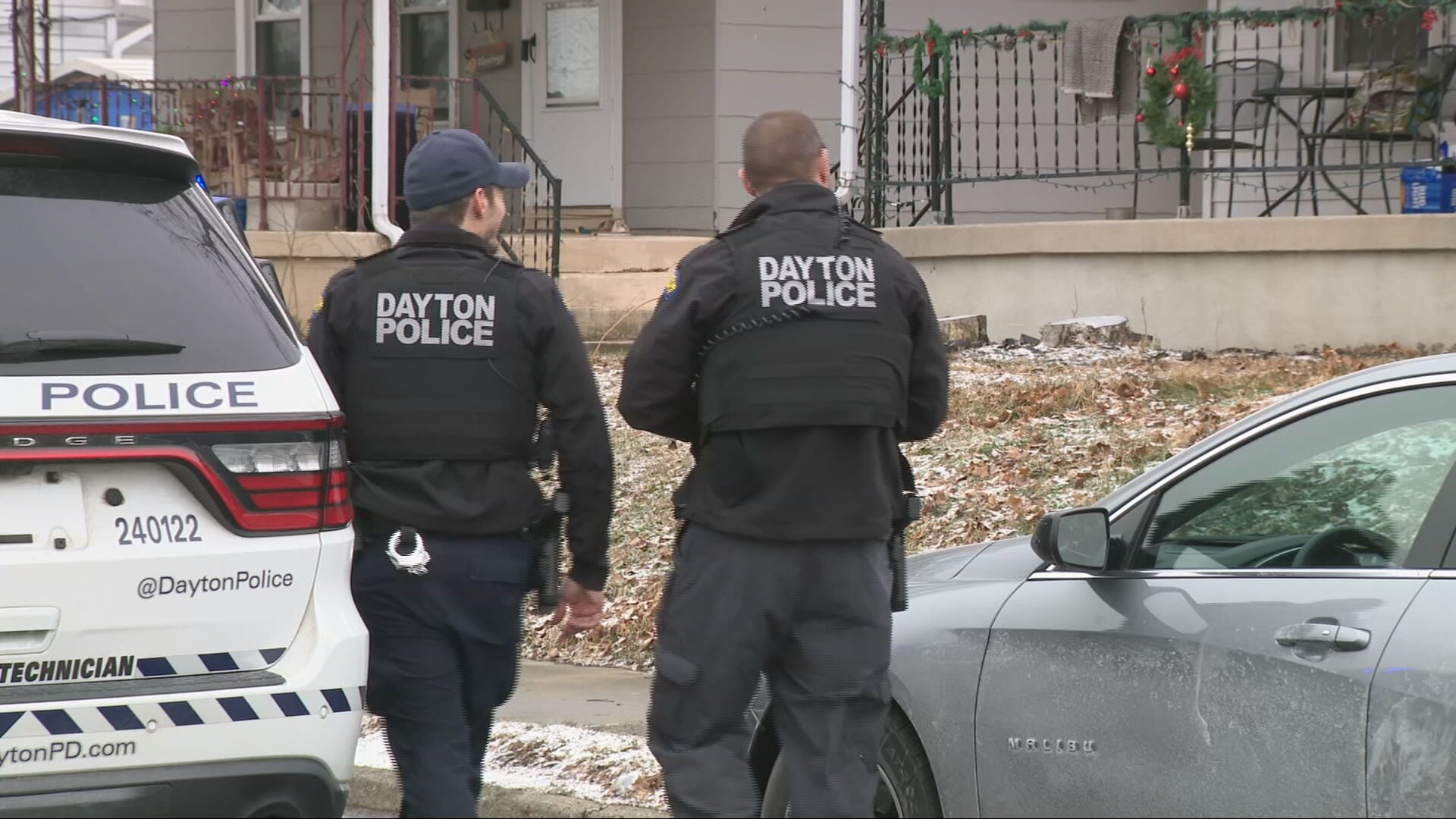 Man arrested after SWAT response in Dayton neighborhood