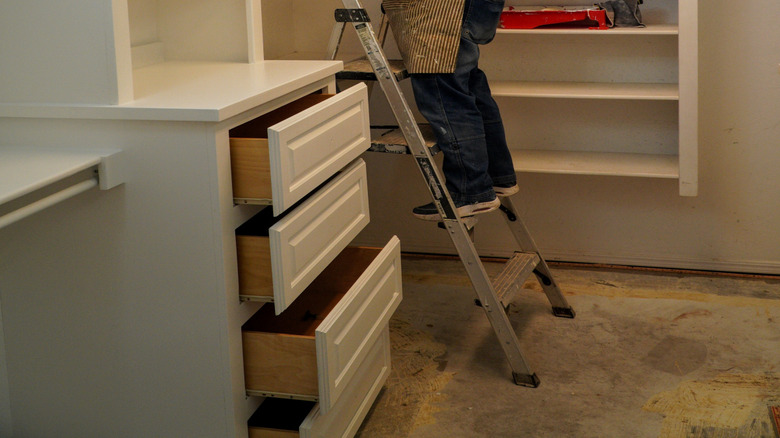 Picture of The painting technique that'll add texture to your closet makeover