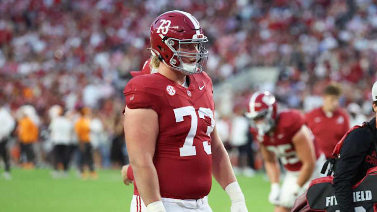 Alabama backup OL to enter transfer portal