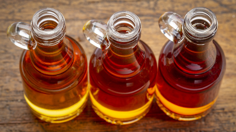 The astonishing amount of maple sap it takes to make a gallon of pure ...