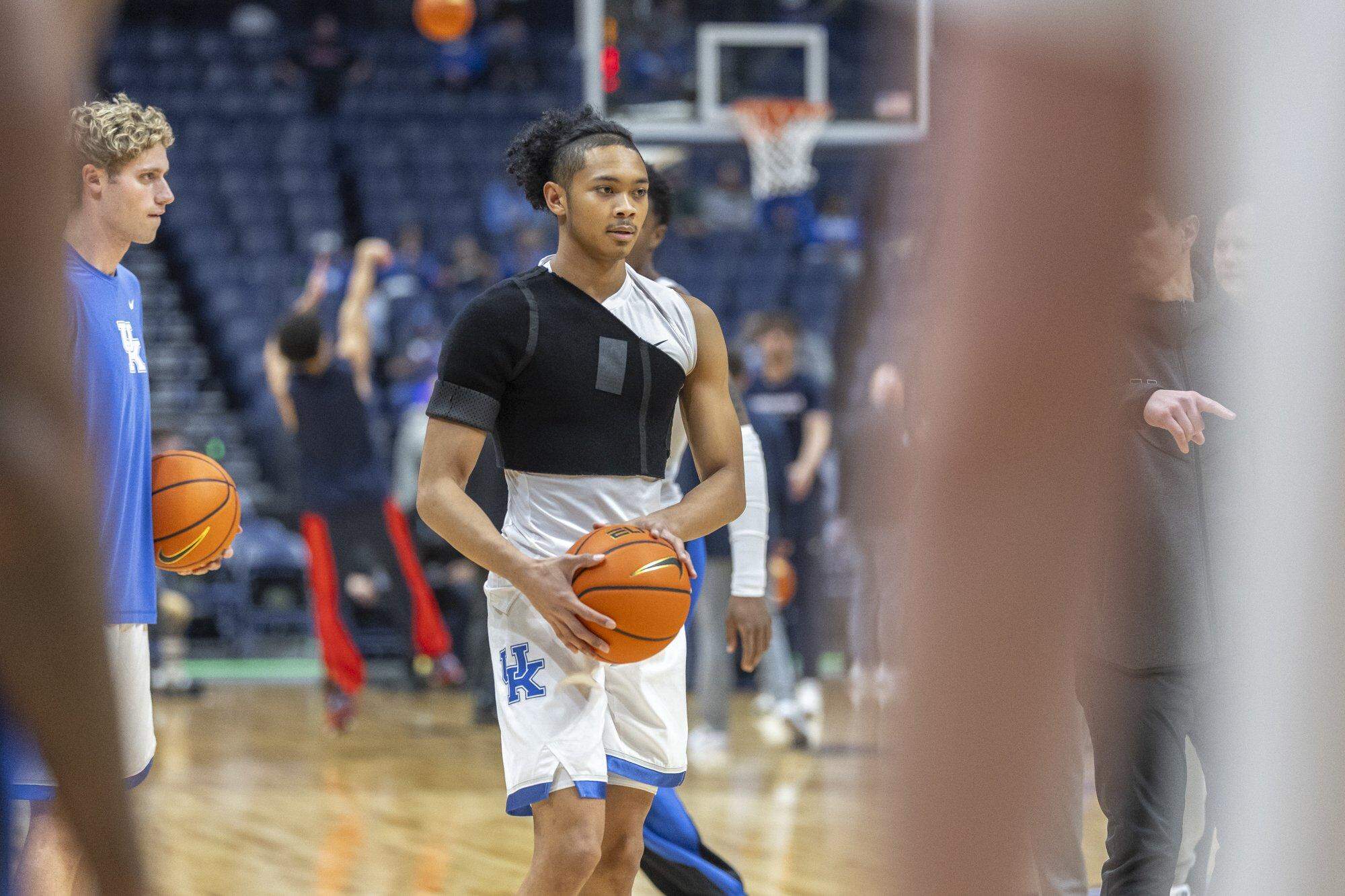 Kentucky and Alabama have both been missing key players. Who's playing ...