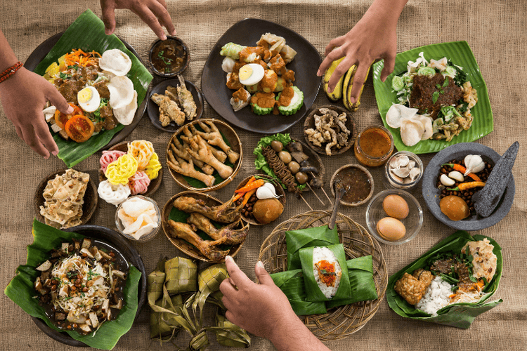 10 Tempat Makan Favorit Wisatawan di Bandung, Referensi Kuliner Seru Saat Libur Tahun Baru