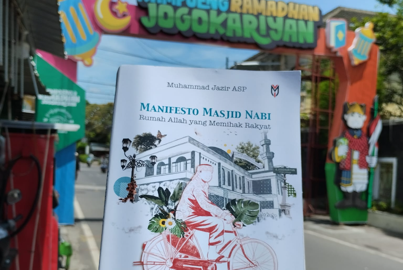 Manifesto Nabi: Warisan Kiai Pembaru Masjid