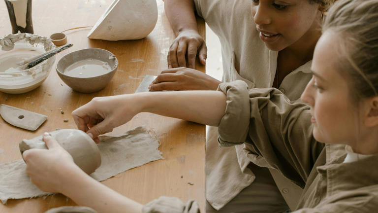 Lot De 3 Perforatrices De Taille Moyenne Pour Scrapbooking - Motifs Mignons - Plusieurs Motifs - Pour Enfants - Pour Papier De Festival Et Carte De Vœux