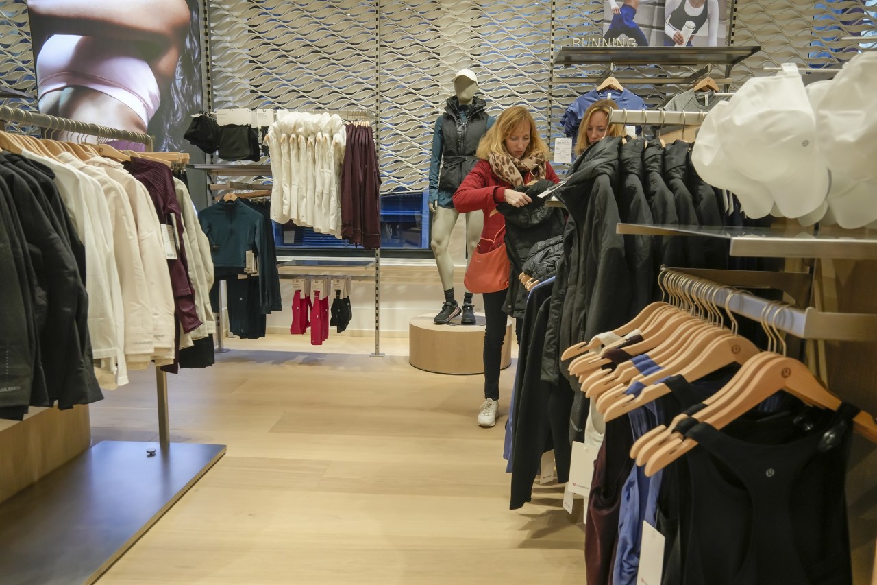 The score: Lululemon, Tesla, Delta, Nike and more stocks that defined the week