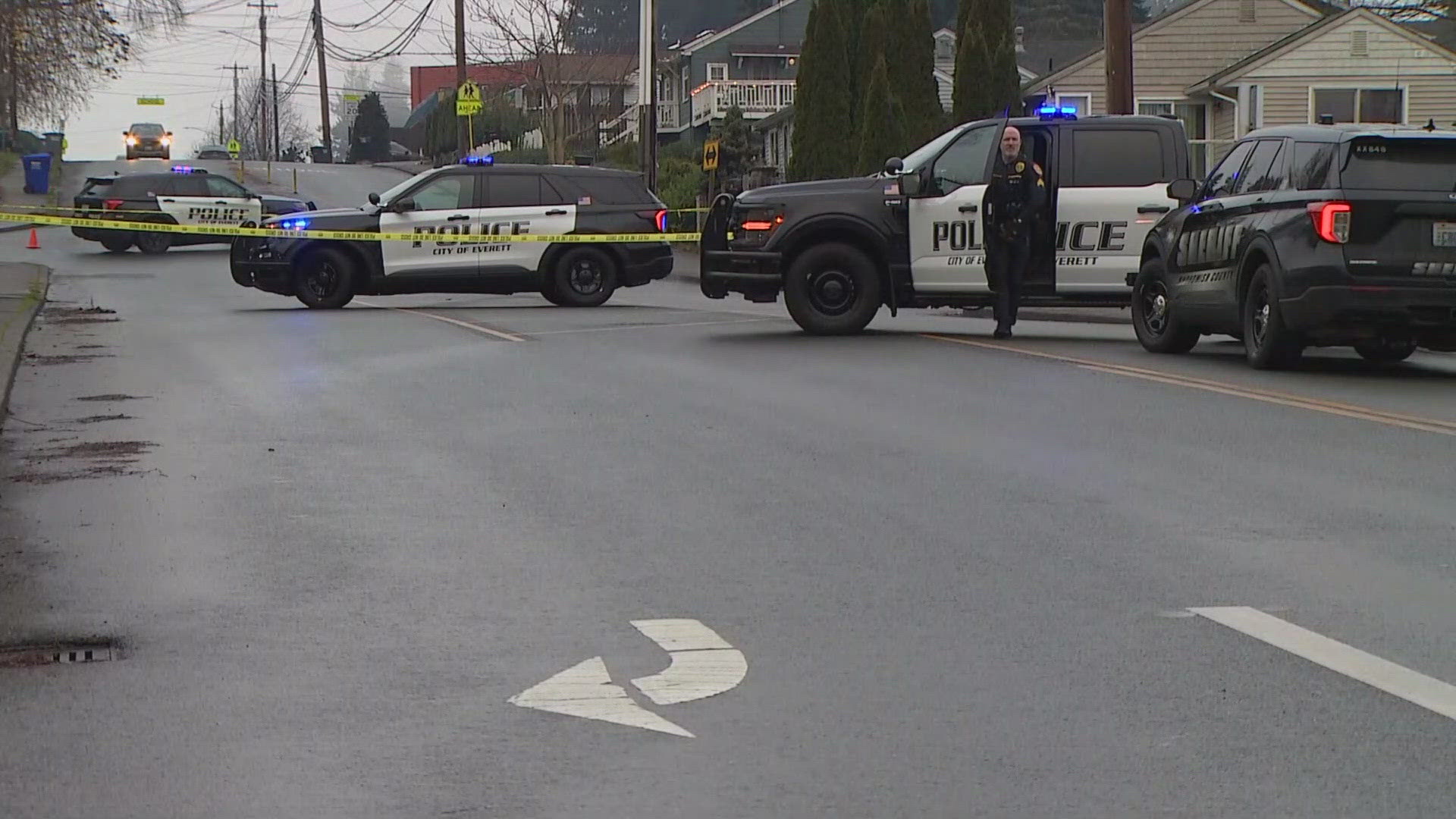 One person killed in shooting involving officers in Everett
