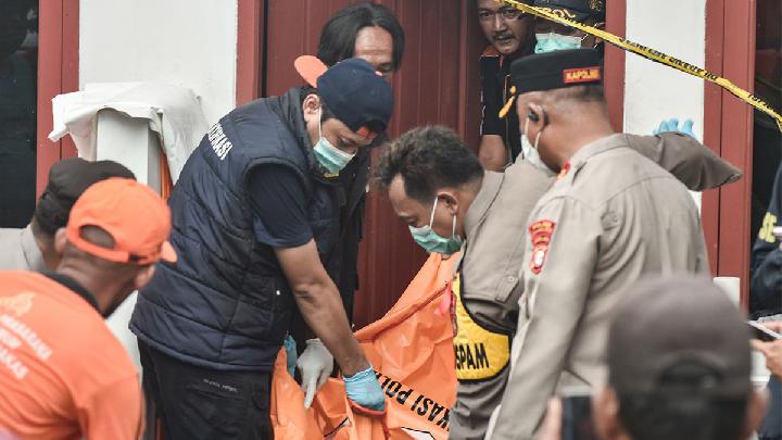 Satu keluarga tewas di Warakas, 6 saksi diperiksa polisi