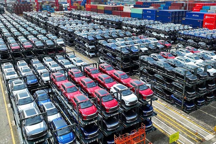 BYD Kalahkan Tesla Jadi Pemimpin Mobil Listrik Dunia