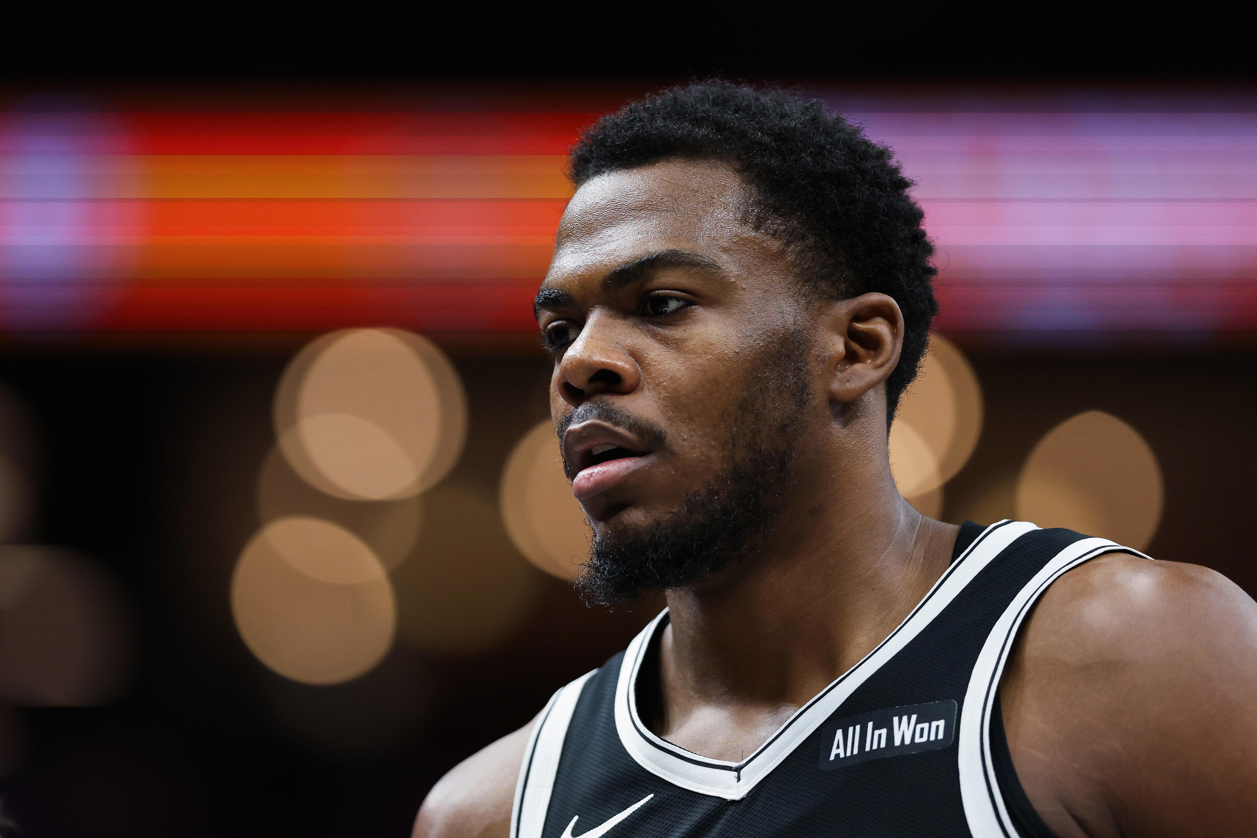 Nets officially announce re-signing Day'Ron Sharpe, Josh Minott