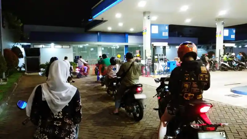 Harga BBM Non Subsidi Jakarta Turun Serentak