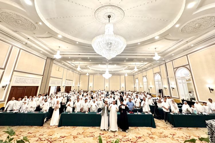 1.500 Jamaah Umrah Berangkat Bersama Adhiya Travel Tahun 2026