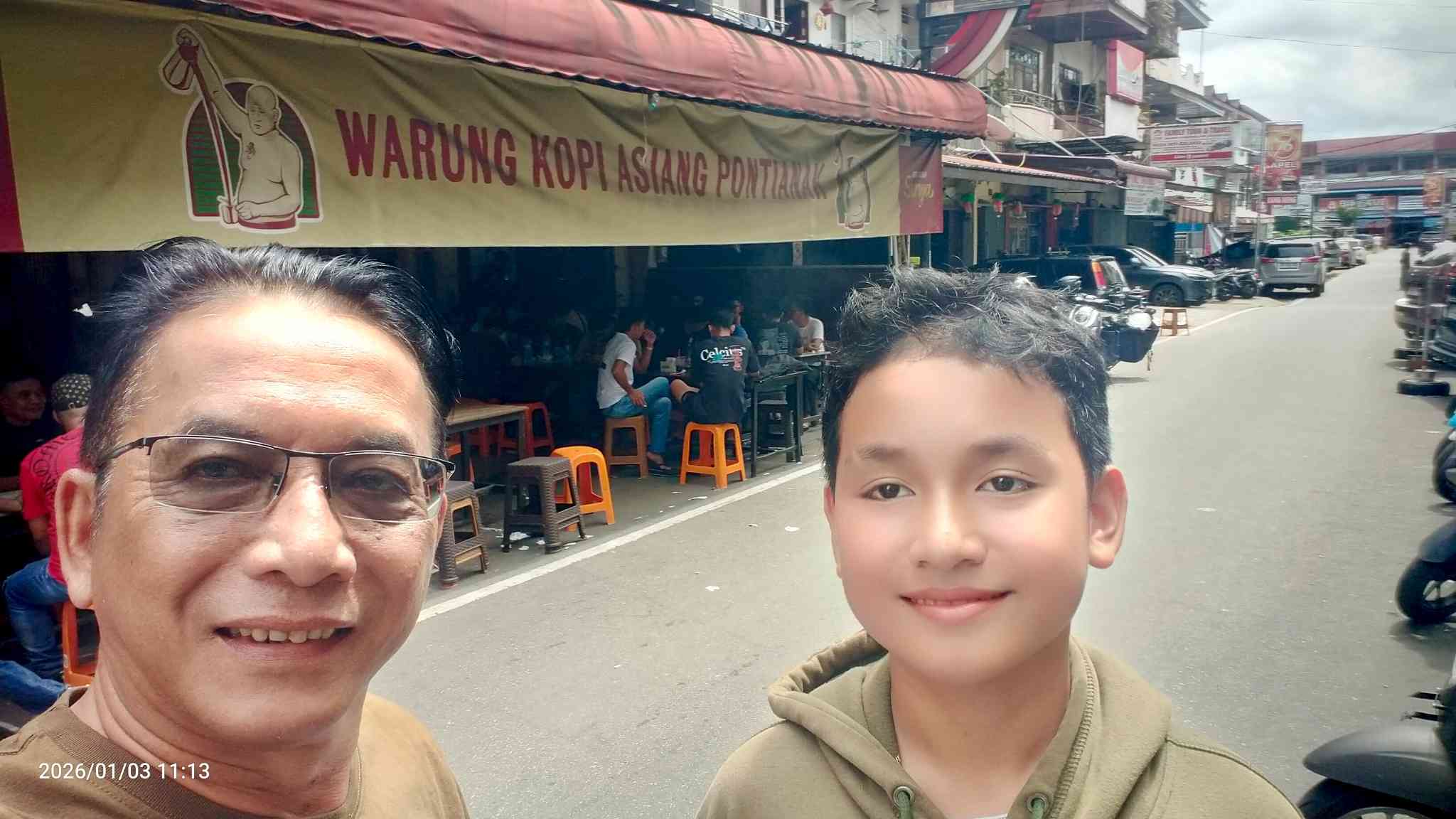 Warung Kopi Asiang: Nostalgia yang diseduh, kebersamaan yang dihidangkan
